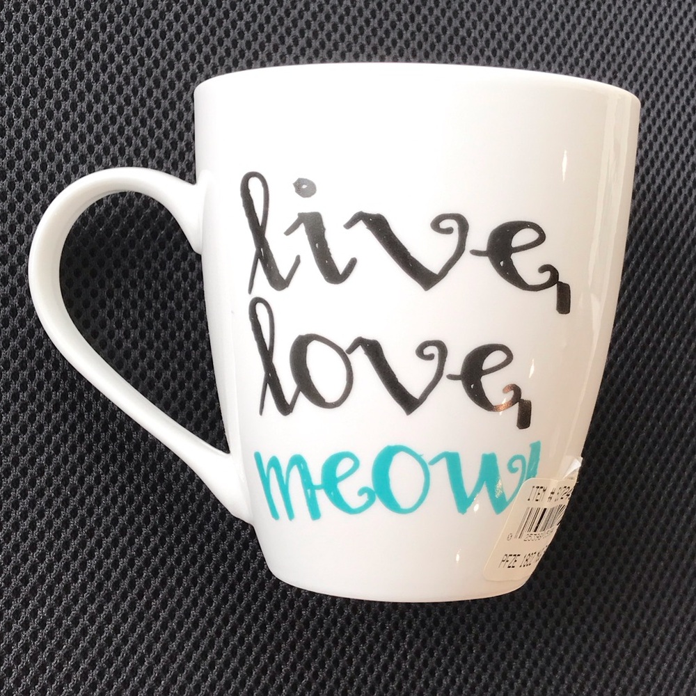 White and Black 'Live, Love, Meow' Mug NWT